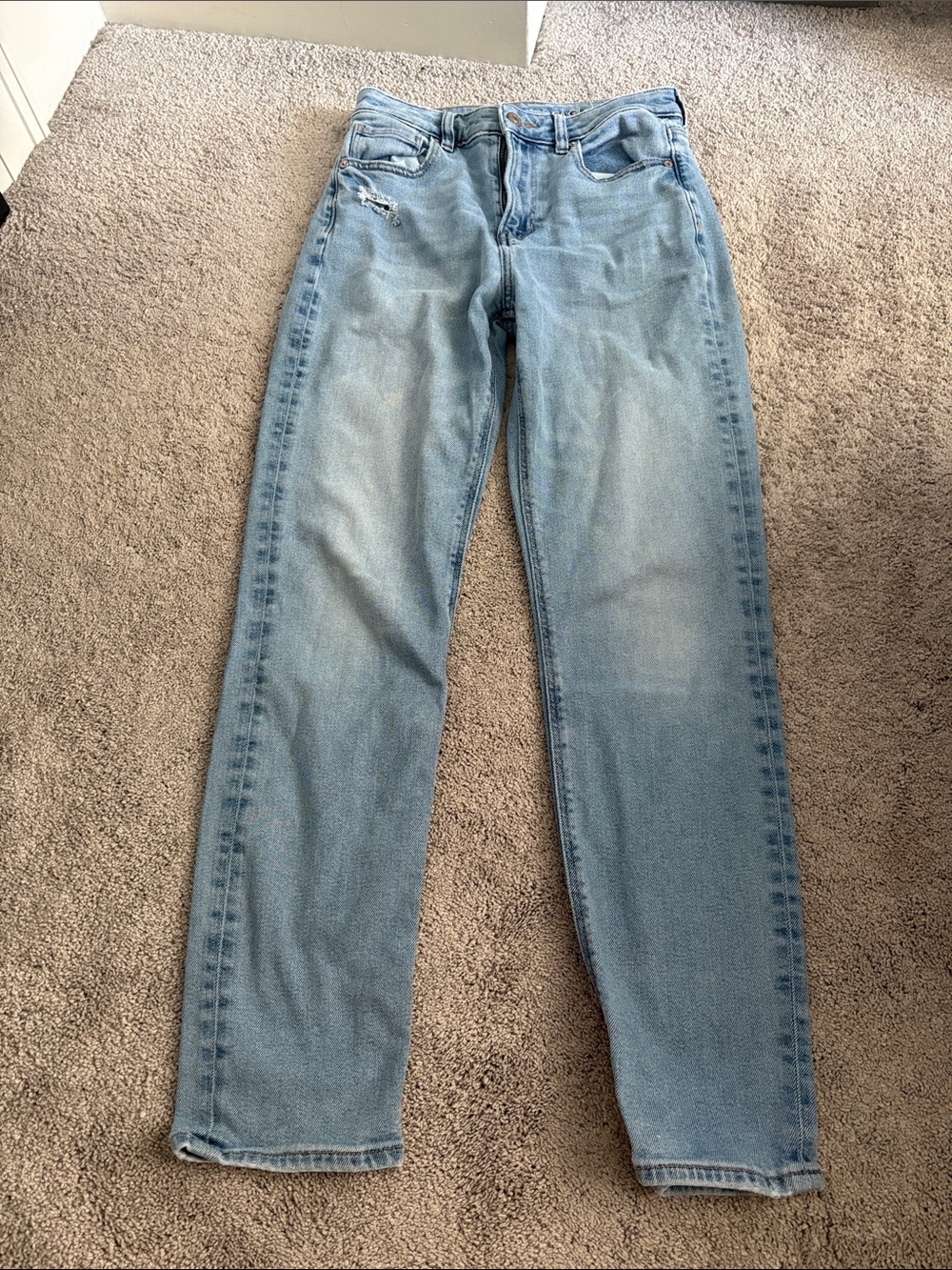 American Eagle Outfitters Light Blue Straight Leg Jeans